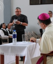 Mons. Mark, Nuncio en Costa Rica, da consejos a clero y religiosos