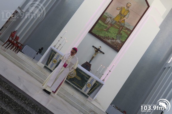 Mons. Mark celebró Domingo de la Alegría en el Sur