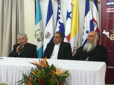 Obispos en SEDAC meditan sobre Amoris Laetitia