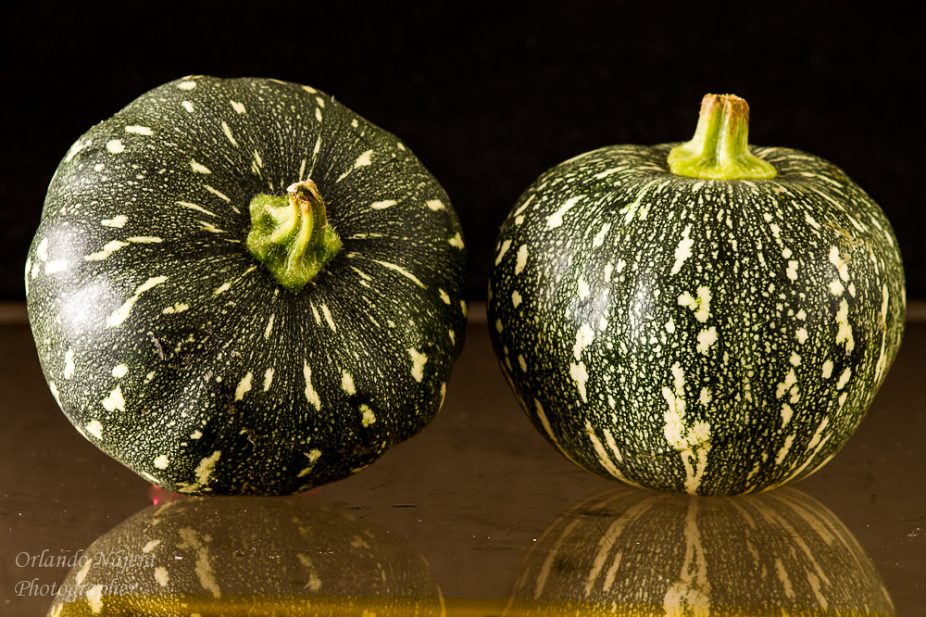 Venta de ayotes ayuda a familias necesitadas de Dota