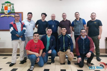 Mons. Juan Miguel en ardua labor tras primer mes de episcopado