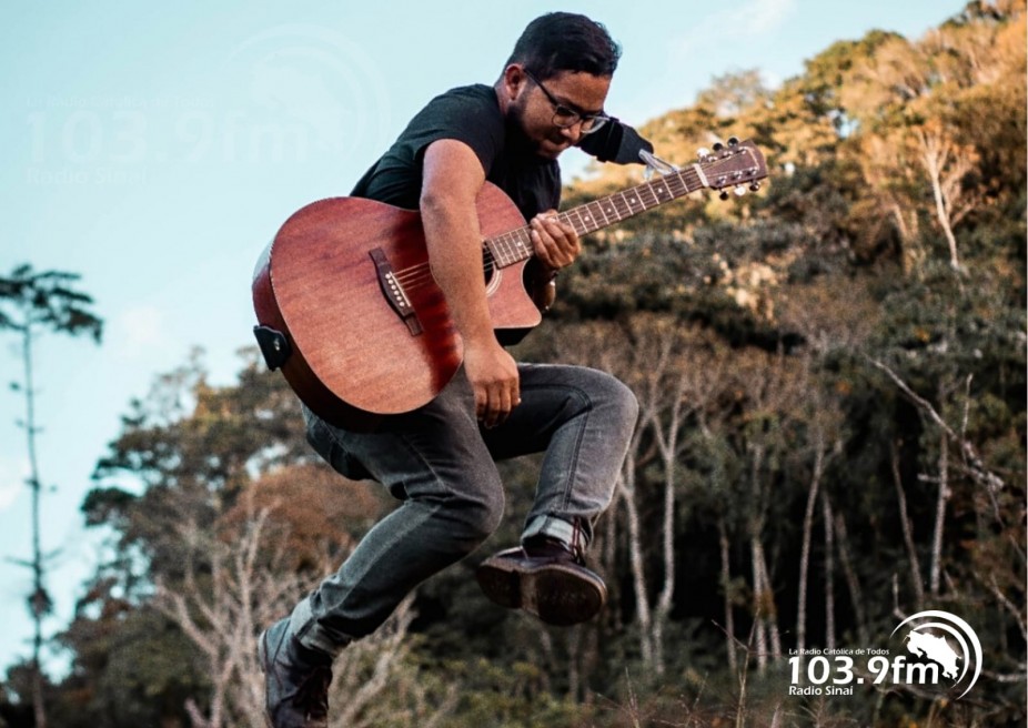 Tony Guido: joven músico de Pérez Zeledón hace Himno DNJ 2023